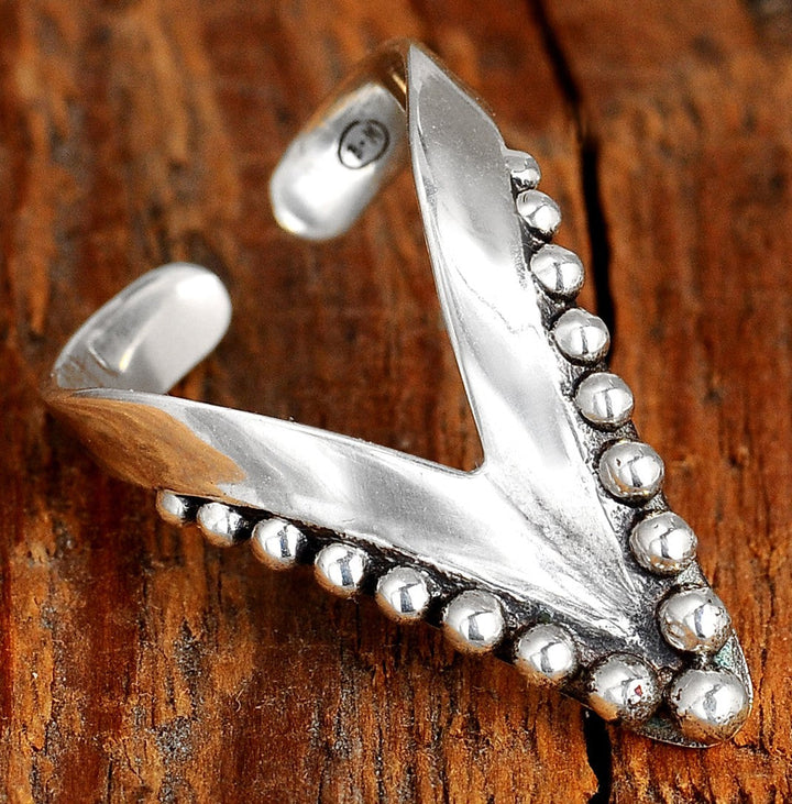 Δαχτυλίδι Chevron Πλήρους Δαχτύλου σε Ασήμι 925