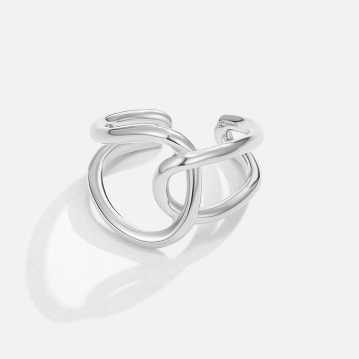 Εκλεπτυσμένο ασημένιο δαχτυλίδι